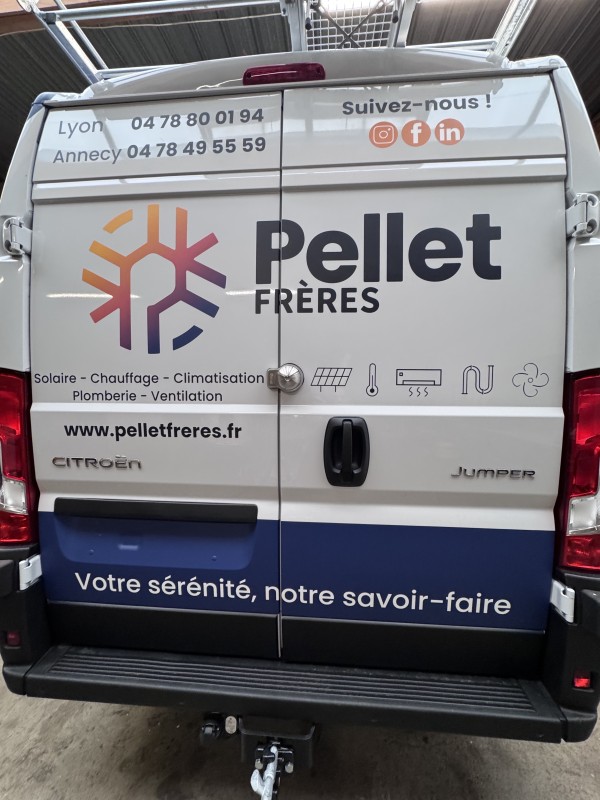 SEMI COVERING réalisé par Styl&Com à Meyzieu près de Lyon pour l'entreprise PELLET