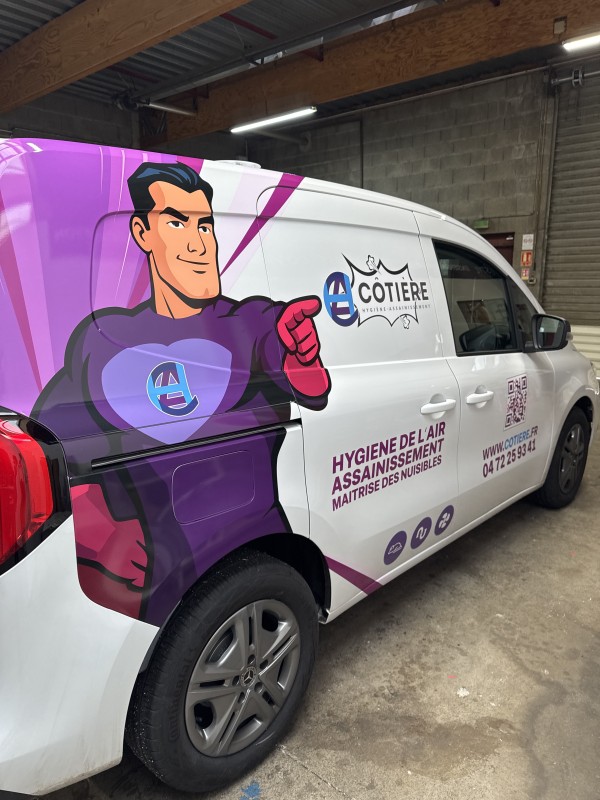 Nouveau design de flotte de véhicules pour La Côtière – Semi covering sur CITAN réalisé par Styl&Com à Meyzieu