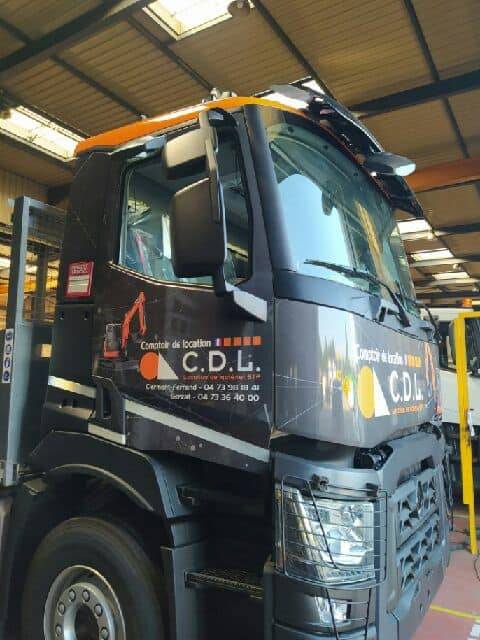 Pose d'un total covering en adhésif à Meyzieu