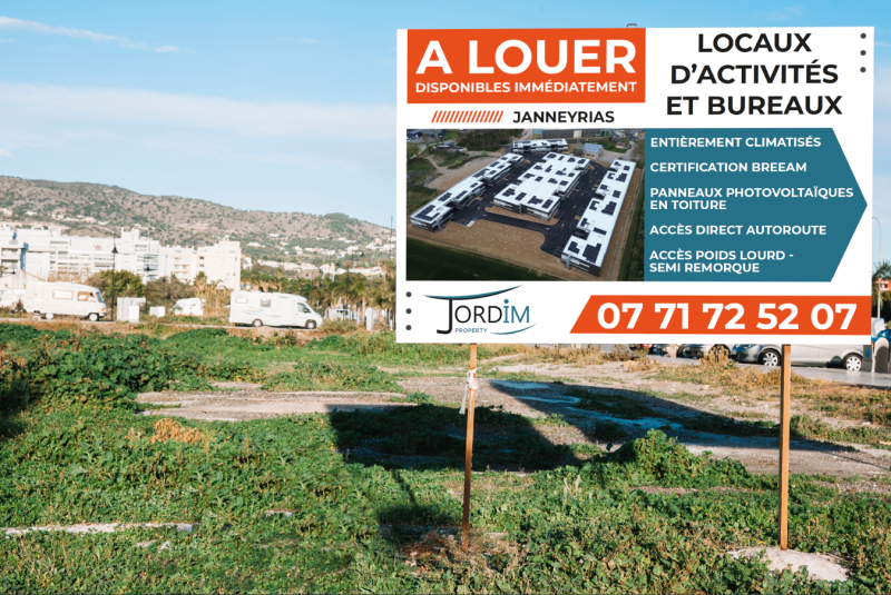 Panneau de chantier à Tignieu