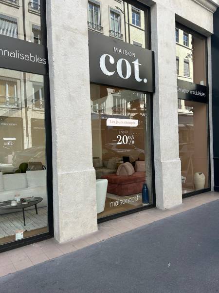 Signalétique extérieure pour Maison COT à Lyon