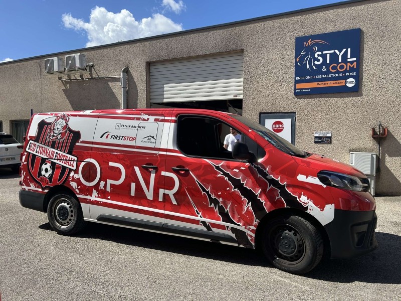 avant après d'un utilitaire 