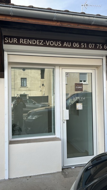 Signalétique extérieur à Meyzieu près de Lyon