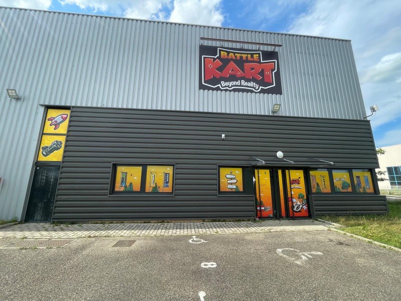 Création, production et pose de A à Z pour un karting à Mornant près de Lyon